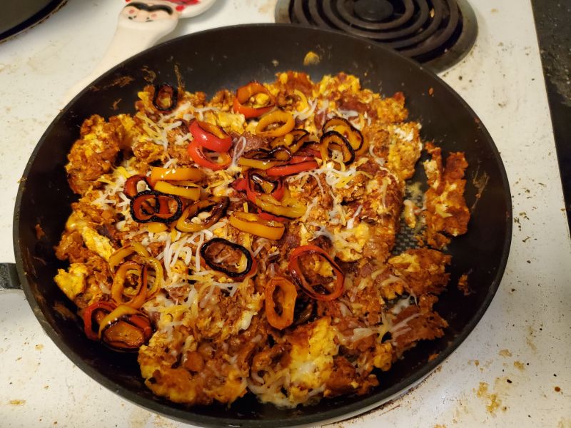 Chorizo & Egg Bowl - Cooking Mischief